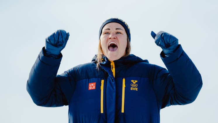 OLYMPICS - Winter Olympic Games, Olympische Spiele, Olympia, OS Milano Cortina 2026 CORTINA D AMPEZZO,ITALY,18.FEB.26 - OLYMPICS, ALPINE SKIING - Winter Olympic Games Milano Cortina 2026, slalom, women, medal ceremony. Image shows the rejoicing of Anna Swenn Larsson (SWE). Keywords: medal  GEPAxpictures xAlexanderxSolc