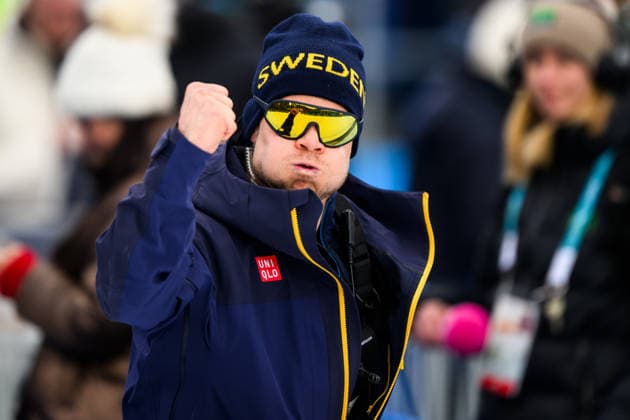 260218 Head coach Johannes Lukas celebrates during the women s biathlon 4 x 6 km relay during day 12 of the 2026 Winter Olympics on February 18, 2026 in Anterselva. Photo: Mathias Bergeld BILDBYRAN kod MB MB1336 skidskytte biathlon skiskyting Olympic Games, Olympische Spiele, Olympia, OS olympics winter olympics os ol olympiska spel vinter-os olympiske leker milano cortina 2026 milan cortina 2026 milano cortina 2026 olympic games milano cortina 2026 winter olympic games milano cortina-os milano cortina-ol vinter-ol 12 bbeng relay stafett jubel sverige *** 260218 Head coach Johannes Lukas celebrates during the women s biathlon 4 x 6 km relay during day 12 of the 2026 Winter Olympics on February 18, 2026 in Anterselva Photo Mathias Bergeld BILDBYRAN code MB MB1336 biathlon biathlon olympic games olympics olympics winter olympics os ol olympiska spel vinter os olympiske leker milano cortina 2026 milan cortina 2026 milano cortina 2026 olympic games milano cortina 2026 winter olympic games milano cortina os milano cortina ol vinter ol 12 bbeng relay jubel sverige  Copyright: MATHIASxBERGELD BB260218MB086