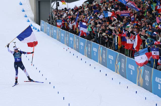 Winter Olympics - France Olympic Champion in the Biathlon Women s Relay 4 x 6 Kilometers Olympic Games, Olympische Spiele, Olympia, OS Milan Cortina 2026, Biathlon Women s 4 x 6km Relay, Julia SIMON (FRA), Anterselva, Italy, February 18, 2026. Photo by Felice Calabro IPA ABACAPRESS.COM Cortina d Ampezzo Bolzano Italy  Copyright: xIPAxSport ABACAx