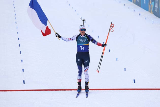 Winter Olympics - France Olympic Champion in the Biathlon Women s Relay 4 x 6 Kilometers Olympic Games, Olympische Spiele, Olympia, OS Milan Cortina 2026, Biathlon Women s 4 x 6km Relay, Julia SIMON (FRA), Anterselva, Italy, February 18, 2026. Photo by Felice Calabro IPA ABACAPRESS.COM Cortina d Ampezzo Bolzano Italy  Copyright: xIPAxSport ABACAx