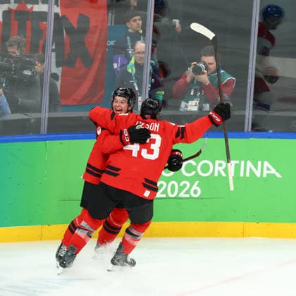 February 18, 2026, Milan, Lombardy, Italy: MACKLIN CELEBRINI 17 of Canada scores his side s first goal Quarterfinal game between Team Canada (CAN) and Team Czechia (CZE) at the Milano Cortina 2026 Olympic Games, Olympische Spiele, Olympia, OS Olympics 2026: Milano Cortina: Ice hockey, Eishockey Men: CAN:CZE  - ZUMAc179 20260218_oly_c179_008 Copyright: xMickaelxChavetx