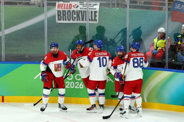 February 18, 2026, Milan, Lombardy, Italy: LUKAS SEDLAK 23 of Czechia scores his side s first goal assisted by ROMAN CERVENKA 10 in the Quarterfinal game between Team Canada (CAN) and Team Czechia (CZE) at the Milano Cortina 2026 Olympic Games, Olympische Spiele, Olympia, OS Milan Italy - ZUMAc179 20260218_oly_c179_014 Copyright: xMickaelxChavetx