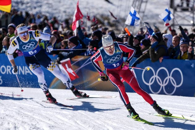 (260218) -- TESERO, Feb. 18, 2026 -- Johannes Hoesflot Klaebo (R) of Norway competes during the cross-country skiing men s team sprint free final at the Milan-Cortina 2026 Olympic Winter games, Winterspiele,Spiele, Summer games in Tesero, Italy, Feb. 18, 2026. ) (MICO2026)ITALY-TESERO-OLYMPIC WINTER GAMES-CROSS-COUNTRY SKIING-MEN S TEAM SPRINT FREE PengxZiyang 