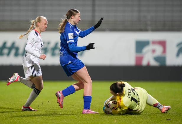 18.02.2026, Hänsch-Arena, Meppen, GER, 2.Frauen-Bundesliga. SV Meppen vs Eintr. Frankfurt II, Laura Bröring (SV Meppen 6) DFL REGULATIONS PROHIBIT ANY USE OF PHOTOGRAPHS AS IMAGE SEQUENCES AND OR QUASI-VIDEO. Meppen Niedersachsen Deutschland Hänsch-Arena