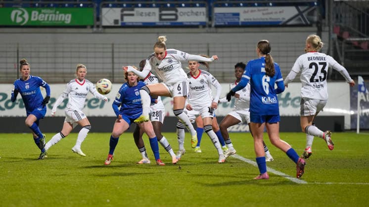 18.02.2026, Hänsch-Arena, Meppen, GER, 2.Frauen-Bundesliga. SV Meppen vs Eintr. Frankfurt II, FfM 6 DFL REGULATIONS PROHIBIT ANY USE OF PHOTOGRAPHS AS IMAGE SEQUENCES AND OR QUASI-VIDEO. Meppen Niedersachsen Deutschland Hänsch-Arena