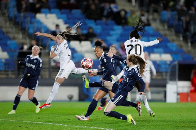 UEFA Women s Champions League - Real Madrid vs Paris FC MADRID, SPAIN -February 18:Naomie Feller of Real Madrid scores a goal during the UEFA Women s Champions League match between Real Madrid and Paris FC at Alfredo Di Stefano stadium in Madrid.(Photo by Guillermo Martinez f22photo) Madrid Alfredo Di Stefano Stadium Spain Copyright: xGuillermoxMartinezx