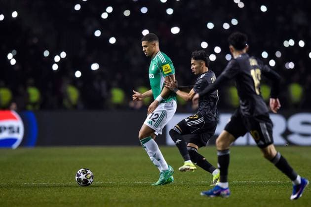 Malick Thiaw of Newcastle United Football Club passes the ball Qarabag v Newcastle United, UEFA Champions League, Knockout Round Play-Offs, First Leg, Football, Tofig Bahramov Republican Stadium, Baku, Azerbaijan - 18 Feb 2026Baku Tofig Bahramov Republican Stadiu Azerbaijan EDITORIAL USE ONLY No use with unauthorised audio, video, data, fixture lists, club league logos or live services. Online in-match use limited to 120 images, no video emulation. No use in betting, games or single club league player publications. Copyright: xElmirxKarimov Shutterstockx 16660416bq