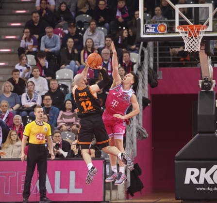 Block: Grayson Murphy Telekom Baskets Bonn vs. Tommy Kuhse Rasta Vechta 21. Speiltag - Saison 2025 26