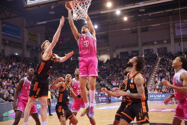 Alijah Comithier Telekom Baskets Bonn vs. Rasta Vechta 21. Speiltag - Saison 2025 26
