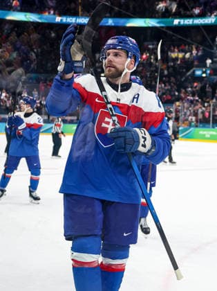 (260218) -- MILAN, Feb. 18, 2026 -- Erik Cernak of Slovakia greets the spectators after the Ice hockey, Eishockey men s play-offs quarterfinal between the Slovakia and Germany at the Milan-Cortina 2026 Olympic Winter games, Winterspiele,Spiele, Summer games in Milan, Italy, Feb. 18, 2026. ) (MICO2026)ITALY-MILAN-OLYMPIC WINTER GAMES-ICE HOCKEY-MEN-PLAY-OFFS QUARTERFINALS-SVK VS GER WangxKaiyan 
