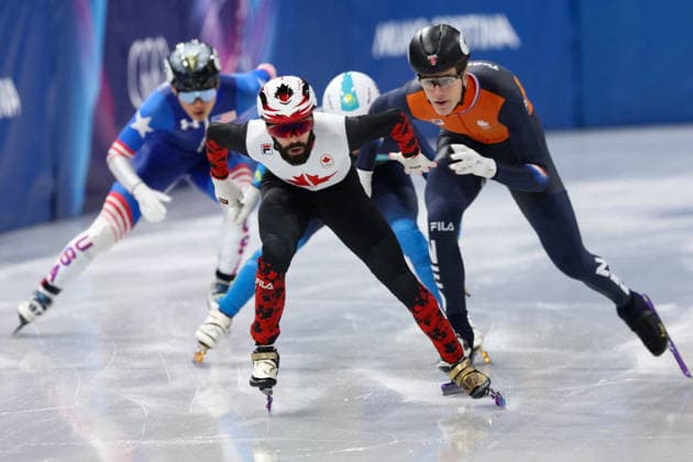 Winter Olympics - Speed skating, Eisschnelllauf Men s 500m DUBOIS Steven of Team Canada competes in the quarterfinals of the Short Track Speed Skating Men s 500m on day twelve of the Milano Cortina 2026 Winter Olympic Games, Olympische Spiele, Olympia, OS at Milano Ice Skating Arena on February 18, 2026 in Milan, Italy. Photo by Alexis Jumeau ABACAPRESS.COM Milan Italy  Copyright: xJumeauxAlexis ABACAx