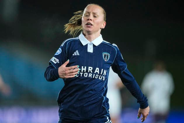 February 18, 2026, Valdebebas, Madrid, Spain: Klaudia Jedlinska of Paris FC gestures during the UEFA Women s Champions League 2025 26 KO play-offs Second Leg match between Real Madrid C.F. and Paris FC at Alfredo Di Stefano on February 18, 2026 in Madrid, Spain. Real Madrid C.F. V Paris FC - UEFA Women s Champions League 2025 26 KO Play-Offs Second Leg  - ZUMAa181 20260218_zaa_a181_061 Copyright: xOscarxJ.xBarrosox