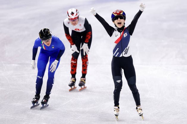 2026-02-18 Short Track Speed skating, Eisschnelllauf - Milano Cortina 2026 Winter Olympics - Day 12 MILAN, ITALY - FEBRUARY 18: Gilli Kim of South Korea celebrating her sides win after competing in the Women s 3000m Relay during Day 12 of Short Track Speed Skating - Milano Cortina 2026 Winter Olympics at Milano Ice Skating Arena on February 18, 2026 in Milan, Italy. (Photo by Joris Verwijst BSR Agency) Milan Italy Content not available for redistribution in The Netherlands directly or indirectly through any third parties. Copyright: xBSRxAgencyx
