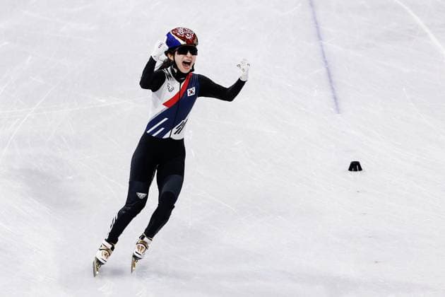 MILAN , 18-02-2026 , Milano Ice Skating Arena , Olympic Winter games, Winterspiele,Spiele, Summer games 2026 - Short Track 18-02 Women™s 3000m relay final A, Picture shows Republic of Korea wins Olympic Winter Games 2026 - Short Track 18-02  x201713864x Copyright: