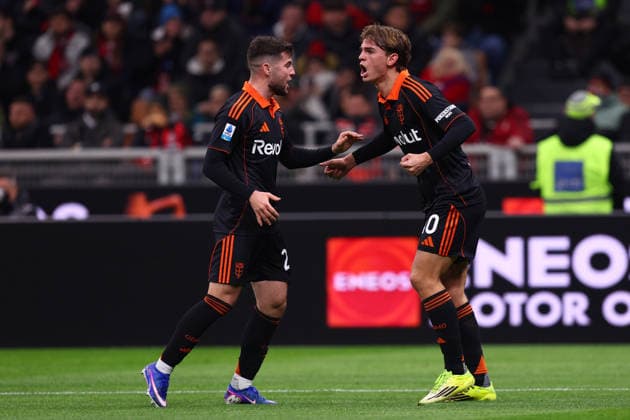 Nico Paz (Como 1907) celebrates after scoring his team s first goal, Serie A, AC Milan v Como 1907, Giuseppe Meazza, February 18, 2026, Milan, Italy.