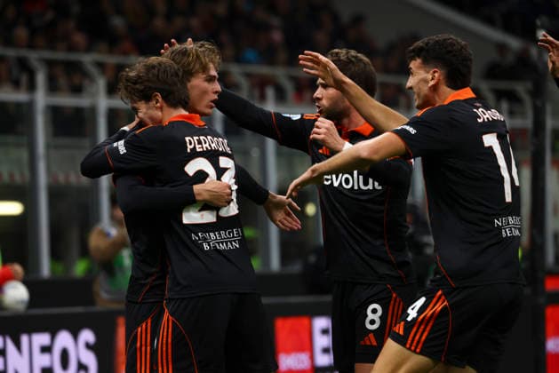 AC Milan V Como - Serie A Nico Paz celebrates the goal during the Serie A match between AC Milan and Como in Milano, Italy, on February 18, 2026, at Giuseppe Meazza stadium Milano Milano Italy  Copyright: xMairoxCinquettix originalFilename:cinquetti-acmilanv260218_npWxF.jpg
