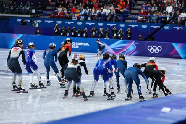 General view of the race during the exchange of athletes during the relay during the Olympic Winter games, Winterspiele,Spiele, Summer games Milano-Cortina 2026, Short Track Speed skating, Eisschnelllauf Women s 3000m Relay Finals on February 18, 2026 at Milano Ice Skating Arena in Milan, Italy  Copyright: xFabrizioxCarabelli IPAxSportx xipa-agency.netx xx IPA_71702342 IPA_Agency_IPA71702342