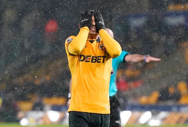 Wolverhampton, England, 18th February 2026. Andre of Wolverhampton Wanderers reacts to his shot going wide during the Wolverhampton Wanderers vs Arsenal Premier League match at Molineux, Wolverhampton. Picture credit should read: Andrew Yates Sportimage EDITORIAL USE ONLY. No use with unauthorised audio, video, data, fixture lists, club league logos or live services. Online in-match use limited to 120 images, no video emulation. No use in betting, games or single club league player publications. SPI_037_AY_Wolves_Arsenal SPI-4539-0039