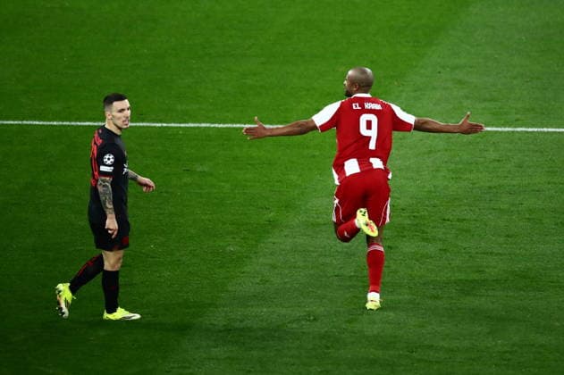 UEFA Champions League - Olympiacos FC vs Bayer 04 Leverkusen - Ayoub El Kaabi of Olympiacos FC celebrates with his teamamtes after scoring during the UEFA Champions League Play-Offs 1st leg soccer match between Olympiacos FC and Bayer 04 Leverkusen in Georgios Karaiskakis Stadium, Piraeus, Greece, on 18 February 2026. The goal was cancelled by VAR review. IMAGO ONE INCH PRODUCTIONS PIRAEUS GREECE Copyright: xONExINCHxPRODUCTIONSx 6859946