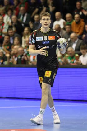 18.02.2026, xgox, Handball, EHF Champions League, SC Magdeburg - GOG Handbold v.l. Manuel Zehnder (Magdeburg, 8) Magdeburg