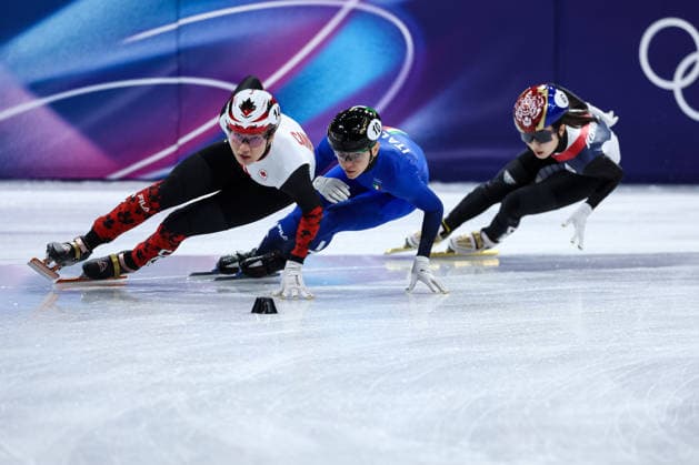 Courtney Sarault (CAN) followed by Arianna Fontana (ITA), Kim Gilli (KOR) during the Olympic Winter games, Winterspiele,Spiele, Summer games Milano-Cortina 2026, Short Track Speed skating, Eisschnelllauf Women s 3000m Relay Finals on February 18, 2026 at Milano Ice Skating Arena in Milan, Italy  Copyright: xFabrizioxCarabelli IPAxSportx xipa-agency.netx xx IPA_71703975 IPA_Agency_IPA71703975