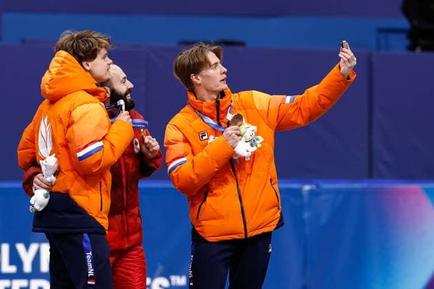 MILAN , 18-02-2026 , Milano Ice Skating Arena , Olympic Winter games, Winterspiele,Spiele, Summer games 2026 - Short Track 18-02 Men™s 500m , Picture shows Melle van t Wout (silver), Steven Dubois (gold), Jens van t Wout (bronze) Olympic Winter Games 2026 - Short Track 18-02  x201715249x Copyright: