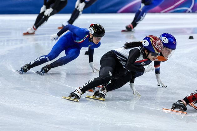 Kim Gilli (KOR), Xandra Velzeboer (NED) and Arianna Fontana (ITA) during the Olympic Winter games, Winterspiele,Spiele, Summer games Milano-Cortina 2026, Short Track Speed skating, Eisschnelllauf Women s 3000m Relay Finals on February 18, 2026 at Milano Ice Skating Arena in Milan, Italy  Copyright: xFabrizioxCarabelli IPAxSportx xipa-agency.netx xx IPA_71703928 IPA_Agency_IPA71703928