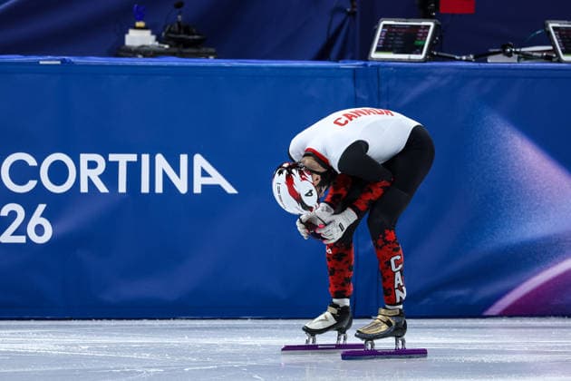 Steven Dubois (CAN) celebrates the 1st place, Gold Medal followed by Melle van T Wout (NED) 2nd place, Silver Medal during the Olympic Winter games, Winterspiele,Spiele, Summer games Milano-Cortina 2026, Short Track Speed skating, Eisschnelllauf Men s 500m Finals on February 18, 2026 at Milano Ice Skating Arena in Milan, Italy  Copyright: xFabrizioxCarabelli IPAxSportx xipa-agency.netx xx IPA_71705385 IPA_Agency_IPA71705385