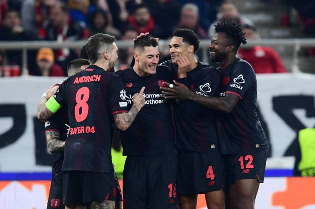 UEFA Champions League - Olympiacos FC vs Bayer 04 Leverkusen - Patrik Schick of Bayer 04 Leverkusen celebrates with his teamates after scoring during the UEFA Champions League Play-Offs 1st leg soccer match between Olympiacos FC and Bayer 04 Leverkusen in Georgios Karaiskakis Stadium, Piraeus, Greece, on 18 February 2026. IMAGO ONE INCH PRODUCTIONS PIRAEUS GREECE Copyright: xONExINCHxPRODUCTIONSx 6860017