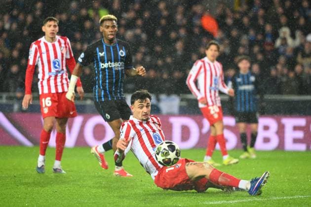 Club Brugge v Atletico de Madrid - UEFA Champions League BRUGGE, BELGIUM - FEBRUARY 18 : Musso Juan goalkeeper of Atletico de Madrid in action during the UEFA Champions League 2025 26 knockout phase play-off match first leg between Club Brugge and Atletico de Madrid on February 18, 2026 in Brugge, Belgium, 18 02 2026 Brugge Belgium  Copyright: xVincentxKalutx