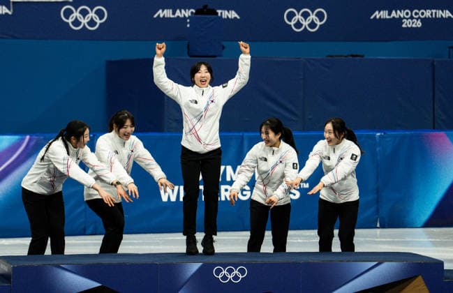 Short Track Speed skating, Eisschnelllauf - Milano Cortina 2026 Winter Olympics: Day 12 Team Korea during Milano Cortina 2026 Winter Olympics Short Track Speed Skating Women s 3000m relay at Milano Ice Skating Arena in Milan on February 18, 2026 Milan Italy  Copyright: xFotoxOlimpikx originalFilename:jastrzebowski-shorttra260218_npaBE.jpg