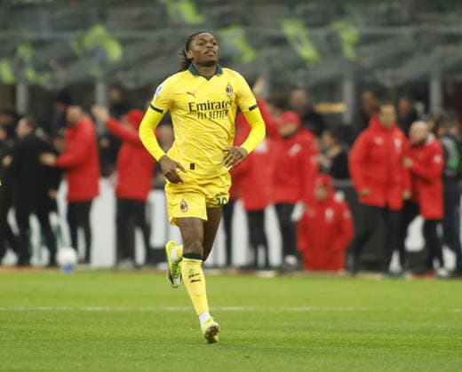 Rafel Leao of AC Milan celebrating after a goal during the Italian Serie A, 2025 2026 season, football match between AC Milan and Como 1907 on 18 February 2026 at â?? Giuseppe Meazza Stadium, San Siro, Milan, Italy. Photo Nderim Kaceli  Copyright: xNderimxKaceli IPAxSportx xipa-agency.netx xx IPA_71707538 IPA_Agency_IPA71707538