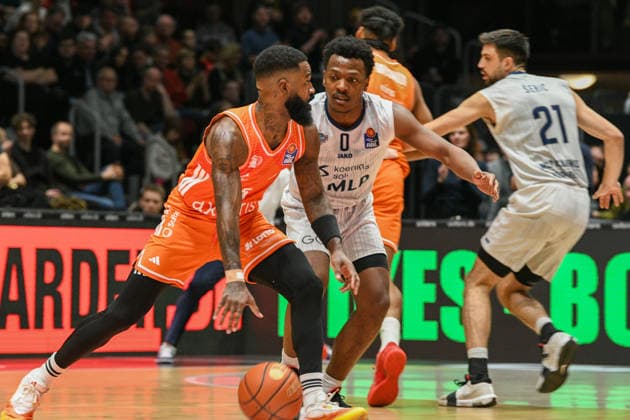 easyCredit Basketball Bundesliga, 21. Spieltag, Niners Chemnitz -MLP Academics Heidelberg 18.02.2026 ab 20.00 Uhr Chemnitz, Chemnitz Arena Im Foto: Cory Davis(5) easyCredit Basketball Bundesliga, 21. Spieltag, Niners Chemnitz -MLP Academics Heidelberg Leipzig Sachsen Deutschland Copyright: xEHLxMedia MichelxKöhlerx 20261802-Niners-Heidelberg_050