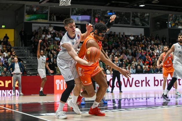 easyCredit Basketball Bundesliga, 21. Spieltag, Niners Chemnitz -MLP Academics Heidelberg 18.02.2026 ab 20.00 Uhr Chemnitz, Chemnitz Arena Im Foto: Neskovic(7), Kostja Mushidi(11) easyCredit Basketball Bundesliga, 21. Spieltag, Niners Chemnitz -MLP Academics Heidelberg Leipzig Sachsen Deutschland Copyright: xEHLxMedia MichelxKöhlerx 20261802-Niners-Heidelberg_055
