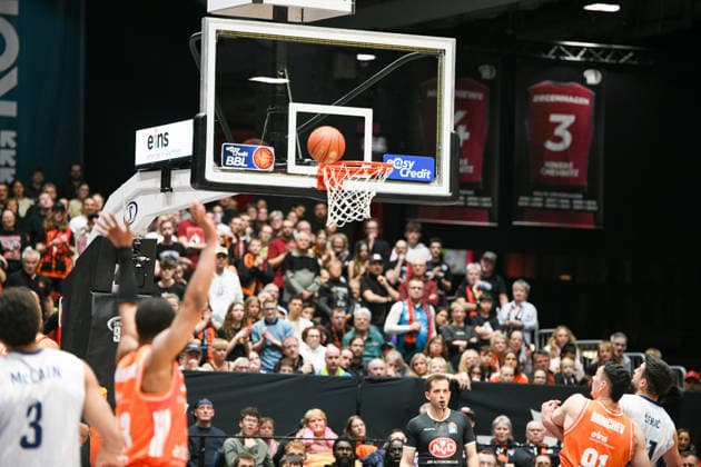 easyCredit Basketball Bundesliga, 21. Spieltag, Niners Chemnitz -MLP Academics Heidelberg 18.02.2026 ab 20.00 Uhr Chemnitz, Chemnitz Arena Im Foto:easyCredit Basketball Bundesliga, 21. Spieltag, Niners Chemnitz -MLP Academics Heidelberg easyCredit Basketball Bundesliga, 21. Spieltag, Niners Chemnitz -MLP Academics Heidelberg Leipzig Sachsen Deutschland Copyright: xEHLxMedia MichelxKöhlerx 20261802-Niners-Heidelberg_060