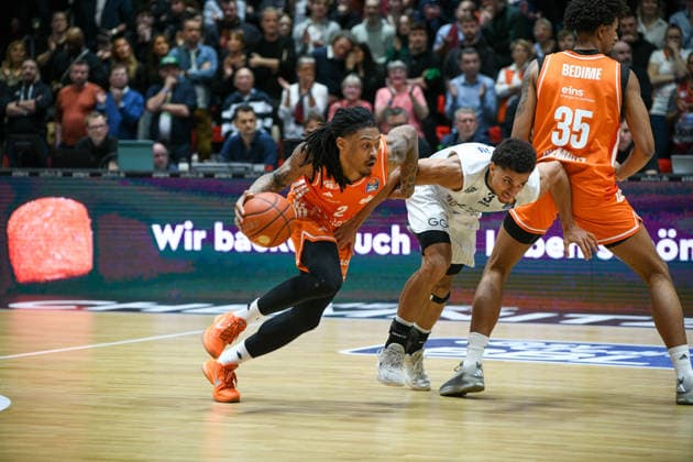 easyCredit Basketball Bundesliga, 21. Spieltag, Niners Chemnitz -MLP Academics Heidelberg 18.02.2026 ab 20.00 Uhr Chemnitz, Chemnitz Arena Im Foto:Nike Sibande(2) easyCredit Basketball Bundesliga, 21. Spieltag, Niners Chemnitz -MLP Academics Heidelberg Leipzig Sachsen Deutschland Copyright: xEHLxMedia MichelxKöhlerx 20261802-Niners-Heidelberg_075