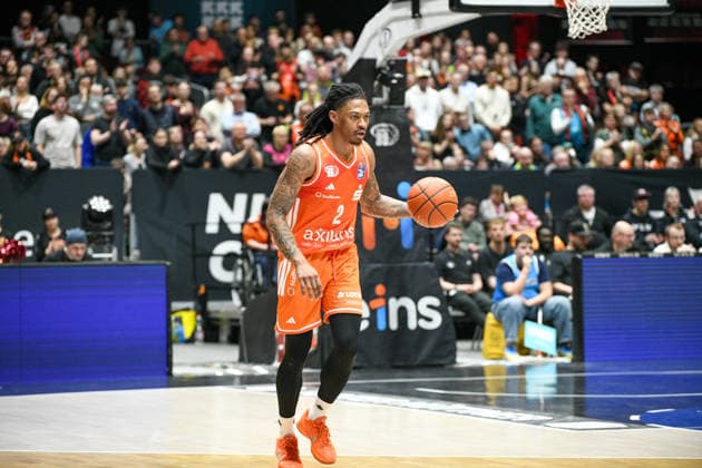 easyCredit Basketball Bundesliga, 21. Spieltag, Niners Chemnitz -MLP Academics Heidelberg 18.02.2026 ab 20.00 Uhr Chemnitz, Chemnitz Arena Im Foto: Nike Sibande(2) easyCredit Basketball Bundesliga, 21. Spieltag, Niners Chemnitz -MLP Academics Heidelberg Leipzig Sachsen Deutschland Copyright: xEHLxMedia MichelxKöhlerx 20261802-Niners-Heidelberg_096