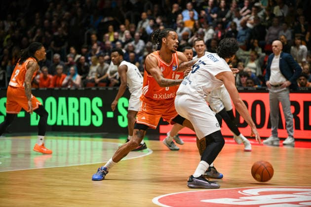 easyCredit Basketball Bundesliga, 21. Spieltag, Niners Chemnitz -MLP Academics Heidelberg 18.02.2026 ab 20.00 Uhr Chemnitz, Chemnitz Arena Im Foto:Kevin Yebo(0) easyCredit Basketball Bundesliga, 21. Spieltag, Niners Chemnitz -MLP Academics Heidelberg Leipzig Sachsen Deutschland Copyright: xEHLxMedia MichelxKöhlerx 20261802-Niners-Heidelberg_069