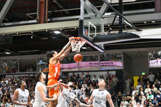 easyCredit Basketball Bundesliga, 21. Spieltag, Niners Chemnitz -MLP Academics Heidelberg 18.02.2026 ab 20.00 Uhr Chemnitz, Chemnitz Arena Im Foto: Kevin Yebo(0) easyCredit Basketball Bundesliga, 21. Spieltag, Niners Chemnitz -MLP Academics Heidelberg Leipzig Sachsen Deutschland Copyright: xEHLxMedia MichelxKöhlerx 20261802-Niners-Heidelberg_135