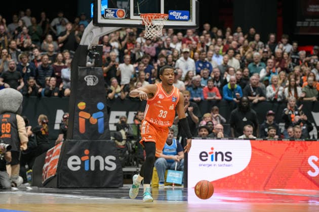 easyCredit Basketball Bundesliga, 21. Spieltag, Niners Chemnitz -MLP Academics Heidelberg 18.02.2026 ab 20.00 Uhr Chemnitz, Chemnitz Arena Im Foto: Eric Washington(33) easyCredit Basketball Bundesliga, 21. Spieltag, Niners Chemnitz -MLP Academics Heidelberg Leipzig Sachsen Deutschland Copyright: xEHLxMedia MichelxKöhlerx 20261802-Niners-Heidelberg_139