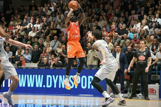 easyCredit Basketball Bundesliga, 21. Spieltag, Niners Chemnitz -MLP Academics Heidelberg 18.02.2026 ab 20.00 Uhr Chemnitz, Chemnitz Arena Im Foto: Cory Davis(5) easyCredit Basketball Bundesliga, 21. Spieltag, Niners Chemnitz -MLP Academics Heidelberg Leipzig Sachsen Deutschland Copyright: xEHLxMedia MichelxKöhlerx 20261802-Niners-Heidelberg_147