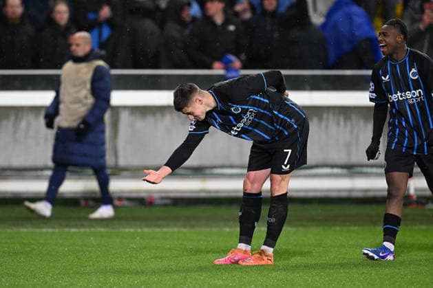 260218 Club Brugge vs Atletico Madrid Nicolo Tresoldi (7) of Club Brugge celebrates after scoring the 2-2 equalizer goal during the Uefa Champions League Knock Out play offs first leg in season 2025 - 2026 between Club Brugge KV and Atletico de Madrid on February 18 , 2026 in Brugge, Belgium. (Photo by David Catry Isosport) Brugge Belgium  Copyright: xDavidxCatryx 20260218DC2_4290