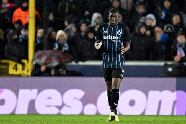 260218 Club Brugge vs Atletico Madrid Joel Ordonez (4) of Club Brugge looking dejected and disappointed after conceding the 2-3 goal during the Uefa Champions League Knock Out play offs first leg in season 2025 - 2026 between Club Brugge KV and Atletico de Madrid on February 18 , 2026 in Brugge, Belgium. (Photo by David Catry Isosport) Brugge Belgium  Copyright: xDavidxCatryx 20260218DC2_5025