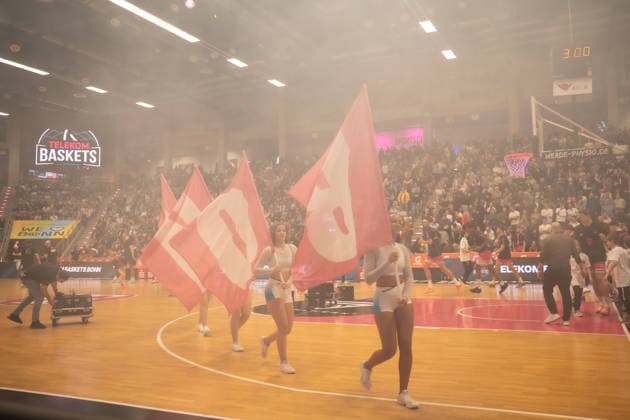 Deutschland: 1. Bundesliga Basketball easyCredit BBL 2025 2026 - Telekom Bonn vs SC RASTA Vechta - 21. Spieltag, 18.02.2026 - Telekom Dome (Bonn): Spieltag - Atmosphäre Copyright: xOrhanxHabashx