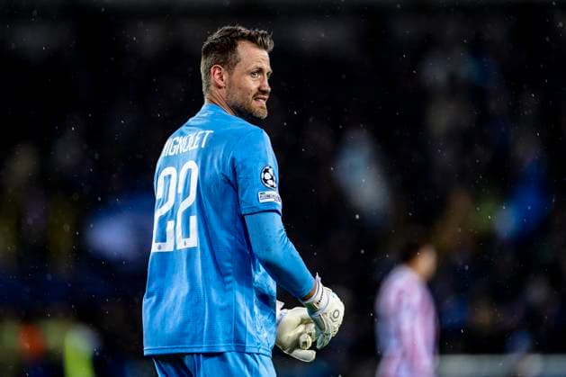 Club Brugge goalkeeper Simon Mignolet, during the match Club Brugge KV vs Atletico de Madrid at the Jan Breydelstadion for the Champions League - KO play-offs - 1st leg season 2025-2026 in BRUGGE, Belgium on 18 february 2026. (Photo by Stefan Koops EYE4IMAGES DeFodi Images) -