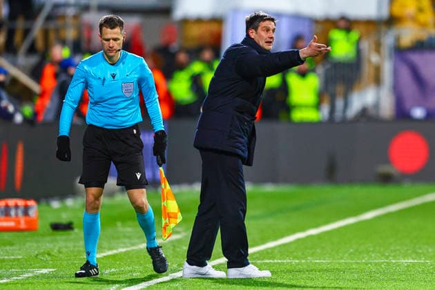 Football, Champions League 2025 2026 Bodo Glimt Inter Bodo 20260218 Inter s head coach Cristian Chivu during the Champions League football match between Bodo Glimt and Inter at Aspmyra Stadium Photo Mats Torbergsen NTB Bodo Norway EDITORIAL USE ONLY RESTRICTED USE FOR BETTING COMPANIES  Copyright: xMatsxTorbergsenx xNTBx