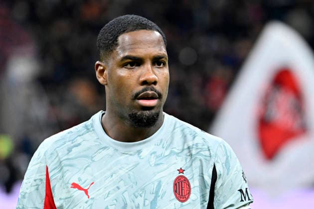 MIKE MAIGNAN, Milan, Serie A 2025-26, Milan-Como1-1, azione, action, single shot, PORTRAIT, PRIMO PIANO, HEAD SHOT SERIE A 2025-26 MILAN-COMO 1-1