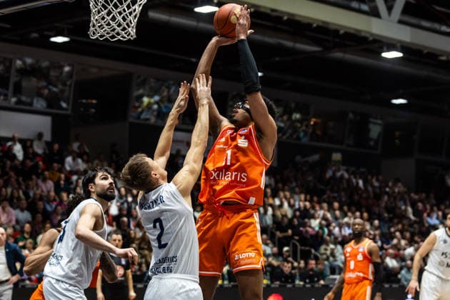 GER, easy-Credit Basketball-Bundesliga, Niners Chemnitz - MLP Academics Heidelberg. 18.02.2026, Messe, Chemnitz, GER, easy-Credit Basketball-Bundesliga, Niners Chemnitz - MLP Academics Heidelberg. Kostja Mushidi (Niners Chemnitz, 11) Foto Alexander Trienitz Chemnitz Messe Sachsen Deutschland