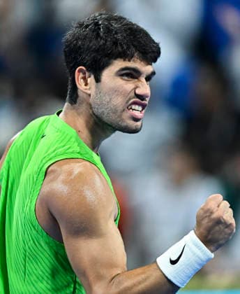 ATP, Tennis Herren QATAR EXXONMOBIL OPEN-ROUND OF 16 Carlos Alcaraz of Spain competes against Valentin Royer of France in the Round of 16 at the ATP men s Qatar ExxonMobil Open 2026 tennis tournament at the Khalifa International Tennis Complex in Doha, Qatar, on February 18 2026. DOHA Qatar Copyright: xNOUSHADx