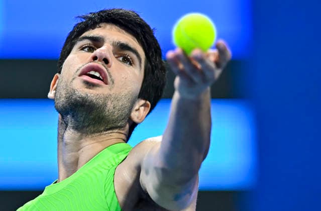ATP, Tennis Herren QATAR EXXONMOBIL OPEN-ROUND OF 16 Carlos Alcaraz of Spain competes against Valentin Royer of France in the Round of 16 at the ATP men s Qatar ExxonMobil Open 2026 tennis tournament at the Khalifa International Tennis Complex in Doha, Qatar, on February 18 2026. DOHA Qatar Copyright: xNOUSHADx